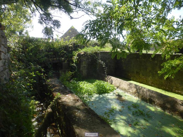 LES LAVOIRS DE MANCEY
